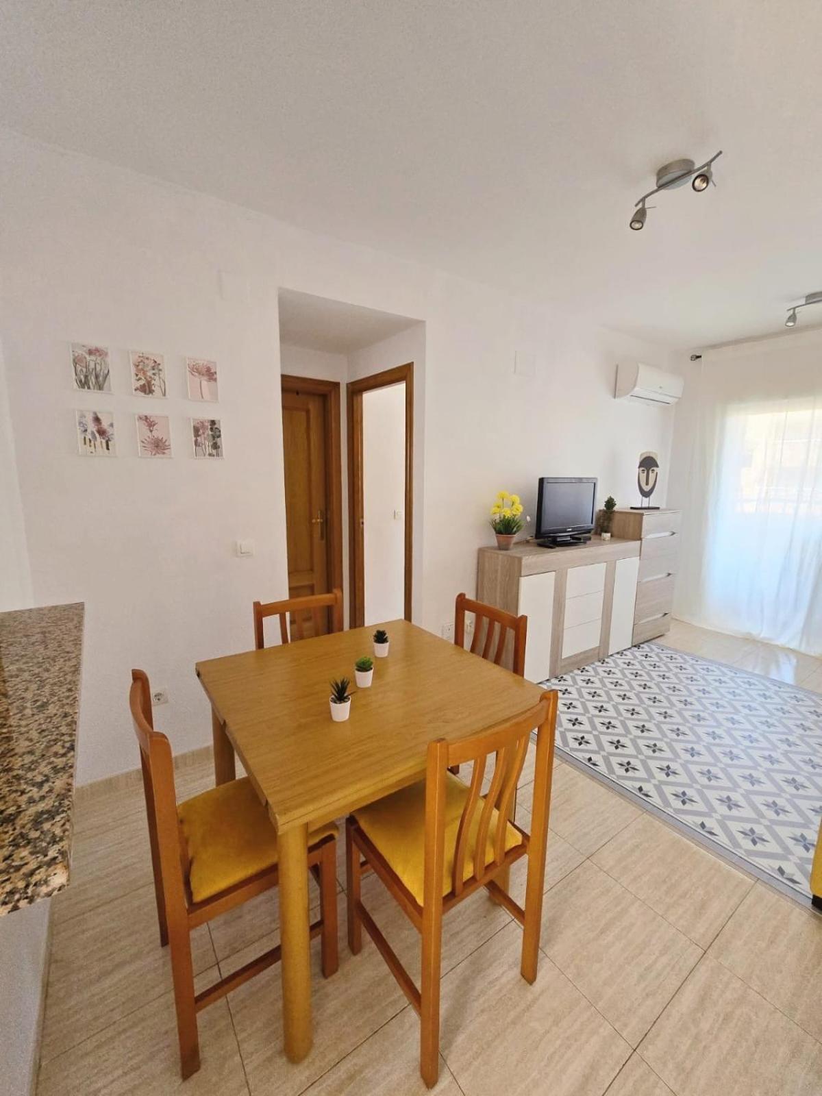 Apartamentos D&D Vistamar 1 Linea Castellón de la Plana Buitenkant foto
