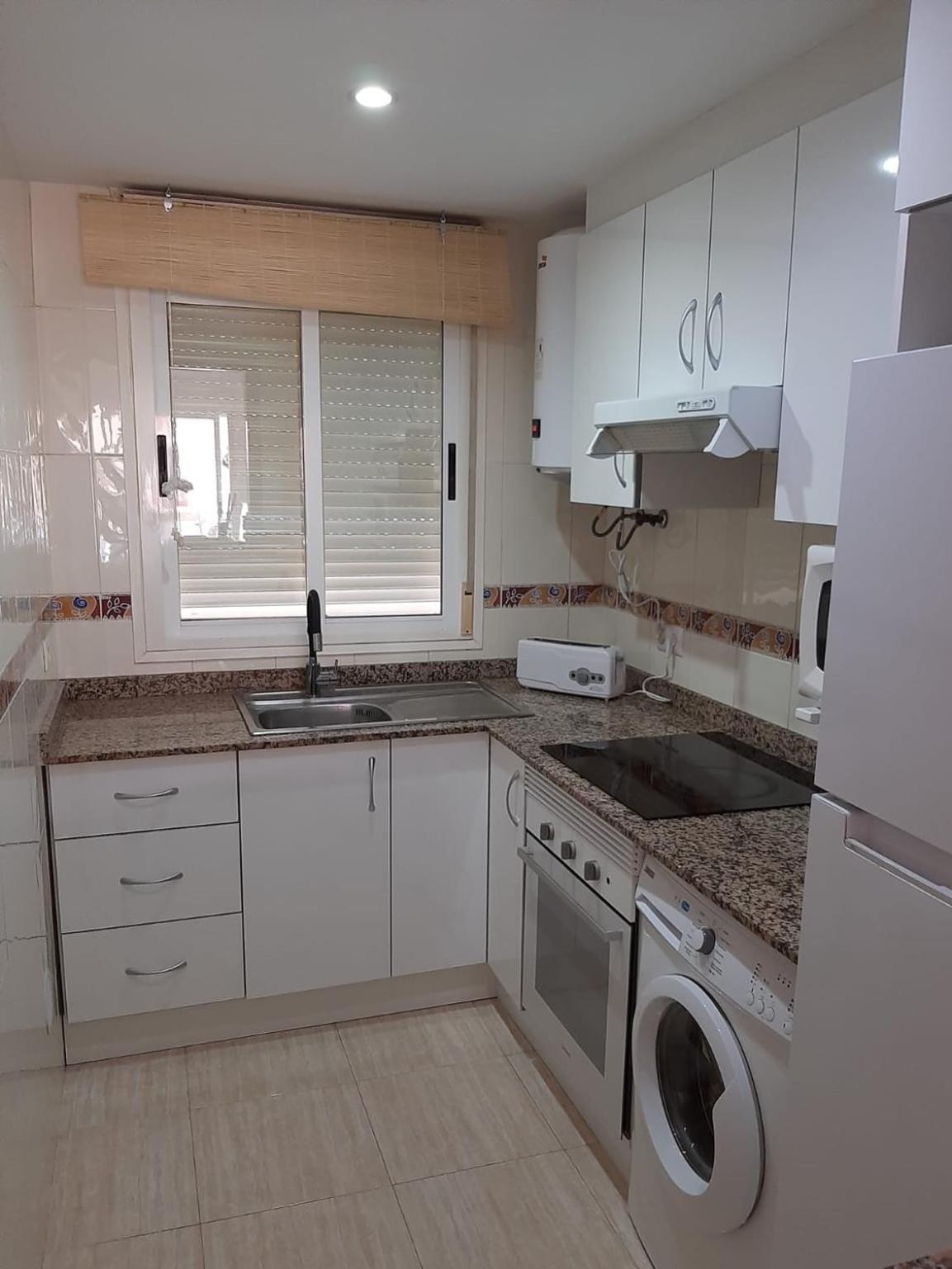 Apartamentos D&D Vistamar 1 Linea Castellón de la Plana Buitenkant foto